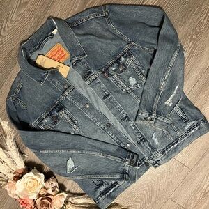 Levi's Distressed Blue Denim Jacket, Size L